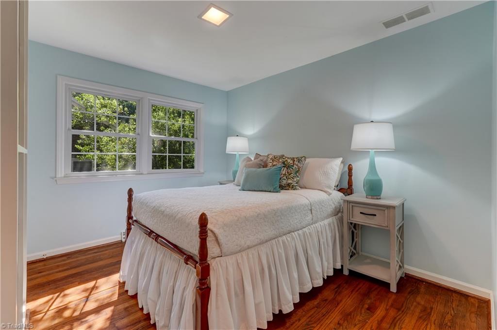 3003 Round Hill Road Greensboro, NC 27408 - Photo 20 of 36 Gallery Image 20