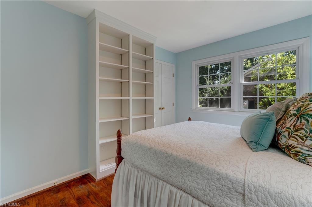 3003 Round Hill Road Greensboro, NC 27408 - Photo 21 of 36 Gallery Image 21