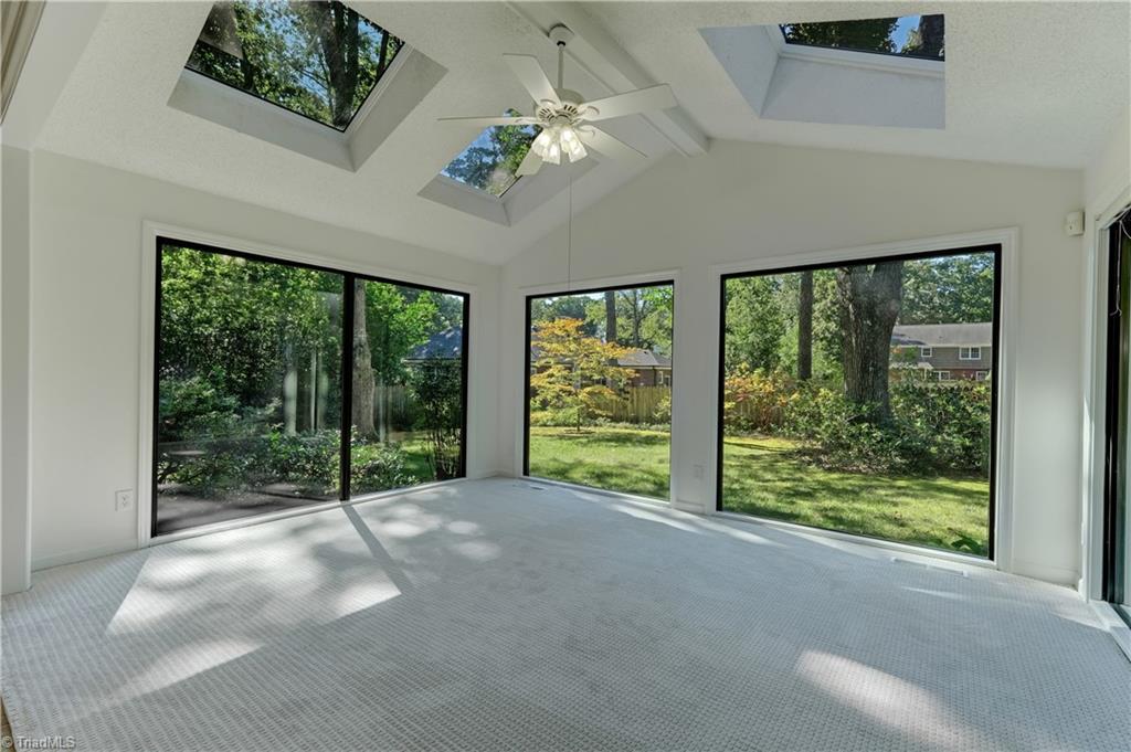 3003 Round Hill Road Greensboro, NC 27408 - Photo 27 of 36 Gallery Image 27