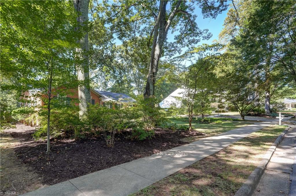 3003 Round Hill Road Greensboro, NC 27408 - Photo 35 of 36 Gallery Image 35