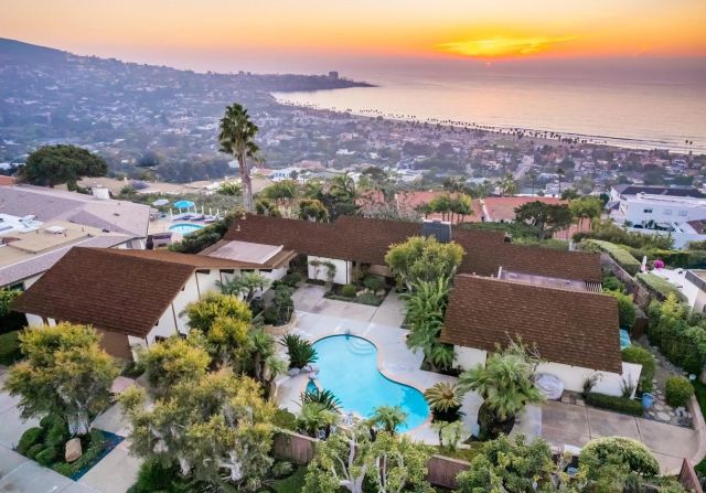 $7,500,000 | 8404 Prestwick Drive, La Jolla, CA 92037