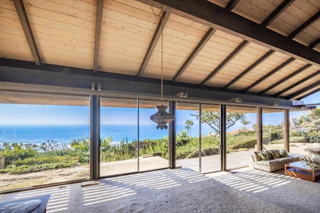 $7,500,000 | 8404 Prestwick Drive, La Jolla, CA 92037