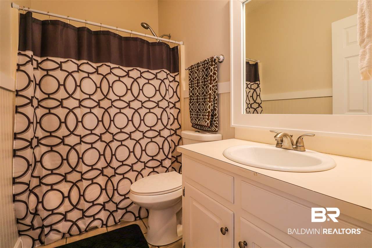 111 Meadowbrook Circle Daphne, AL 36526 - Photo 30 of 42 Bathroom in Bedroom 2