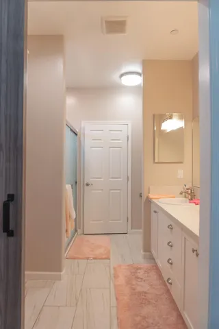 $420,000 | 2113 South Columbus Court, Visalia, CA 93277