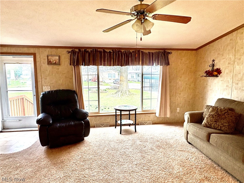 5852 Cleveland Road, Unit 22 Wooster, OH 44691 - Photo 23 of 35 Front entrance into home.