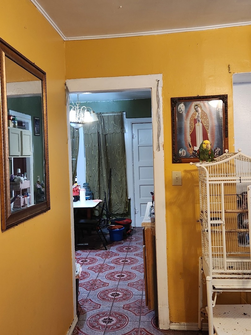 3334 North Harding Avenue Chicago, IL 60618 - Photo 17 of 25