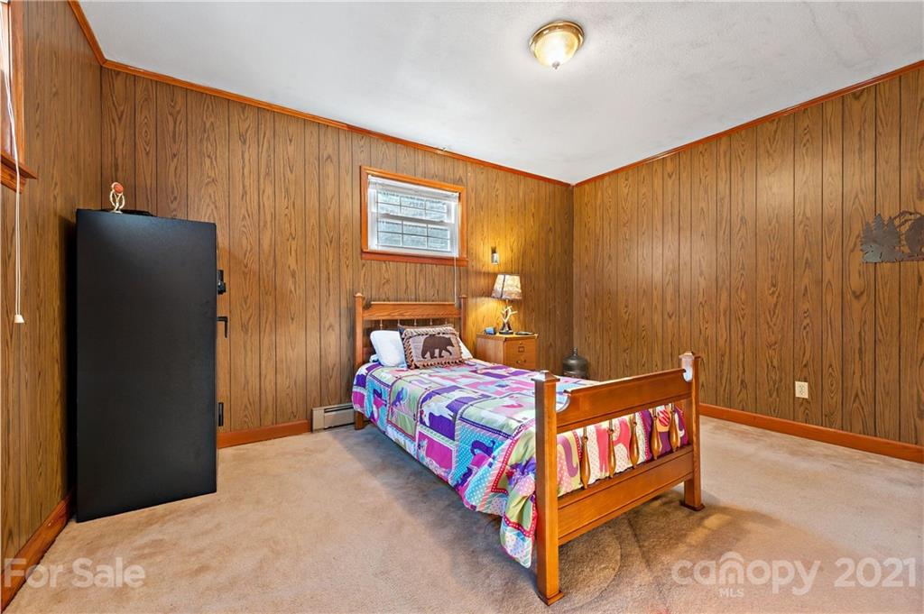149 Finley Road Marion, NC 28752 - Photo 18 of 35 Gallery Image 18