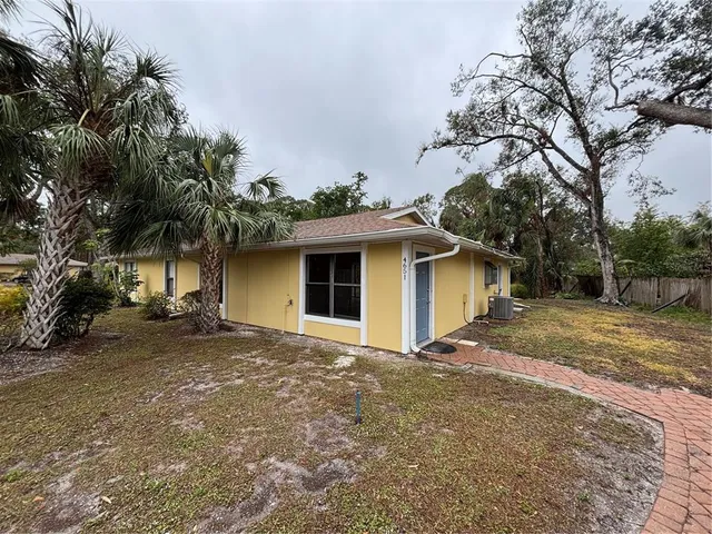 $199,900 | 4651 Summerwind Drive, Unit 26, Sarasota, FL 34234