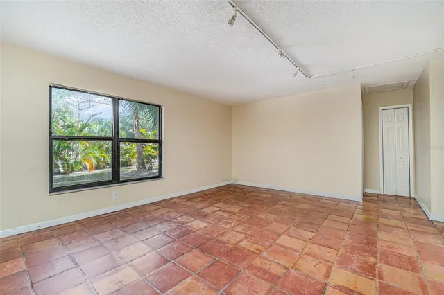 $199,900 | 4651 Summerwind Drive, Unit 26, Sarasota, FL 34234
