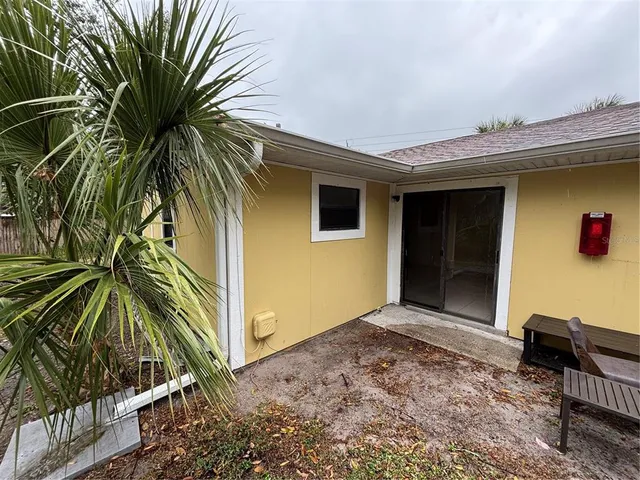 $199,900 | 4651 Summerwind Drive, Unit 26, Sarasota, FL 34234
