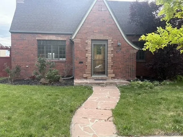 $3,750 | 2865 Albion Street, Denver, CO 80207
