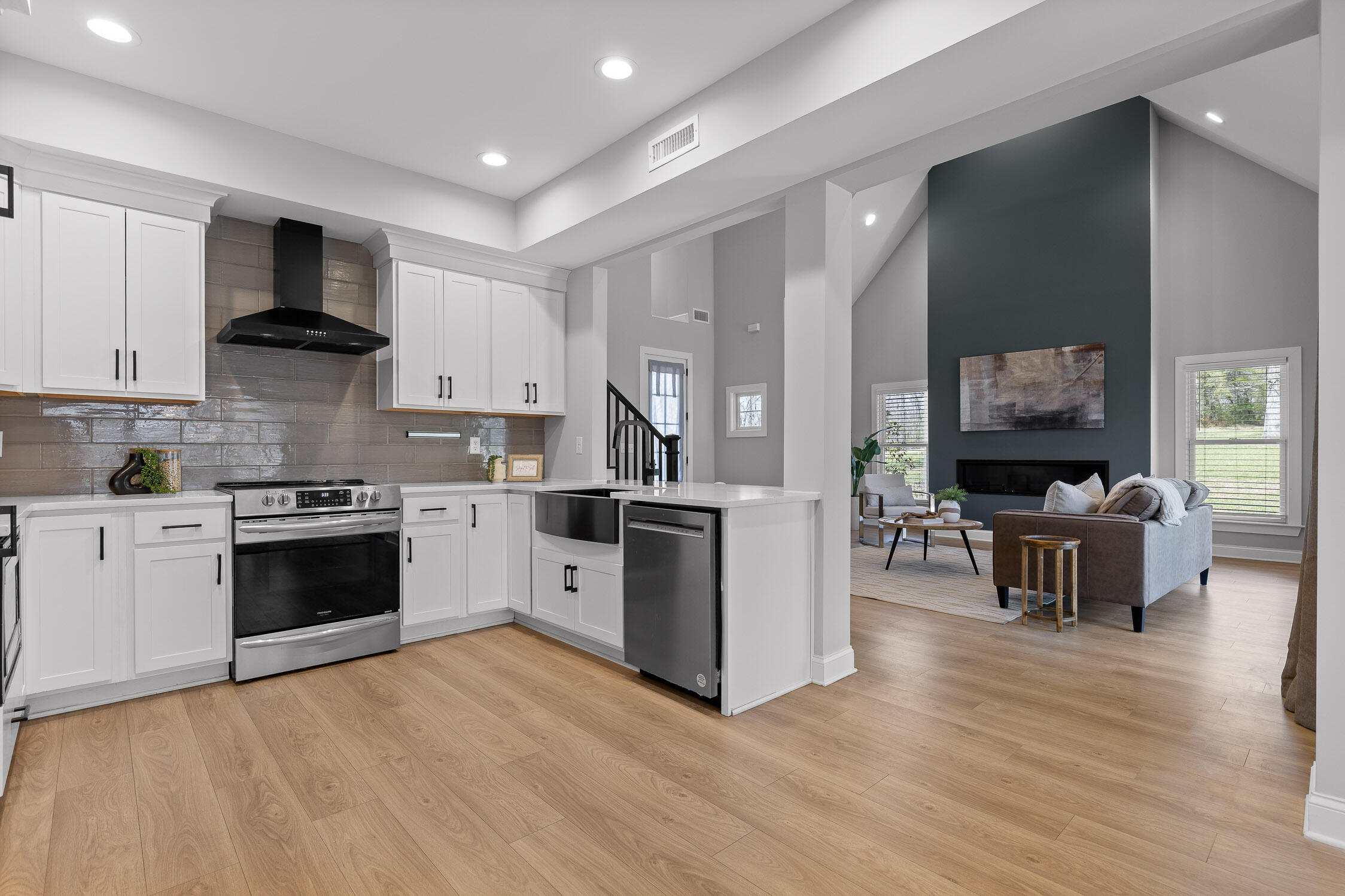 30 Maple Leaf Trail Lookout Mountain, GA 30750 - Photo 11 of 47 Kitchen