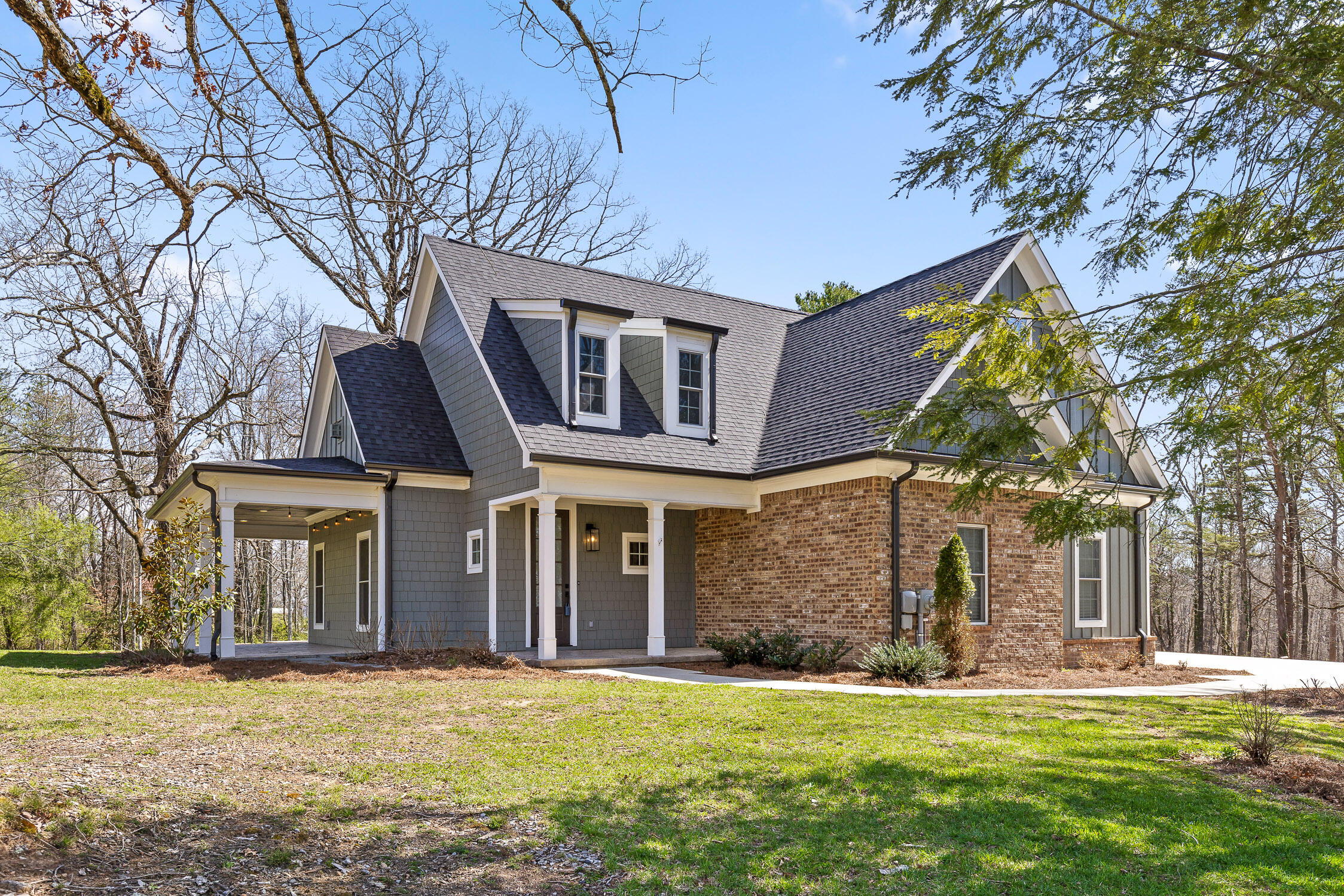 30 Maple Leaf Trail Lookout Mountain, GA 30750 - Photo 3 of 47 Maple-2
