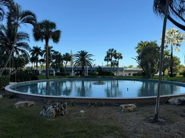 $1,750 | 2731 Northeast 14th Street, Unit 1009, Pompano Beach, FL 33062