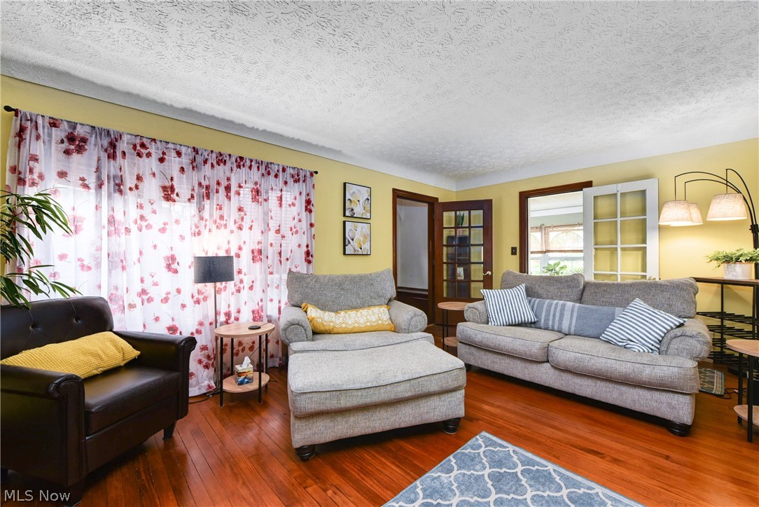 936 Spring Road Cleveland, OH 44109 - Photo 11 of 33 Gallery Image 11