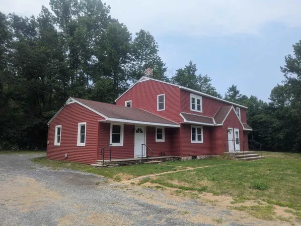 $250,000 | 2288 East Road, Bennington, VT 05201