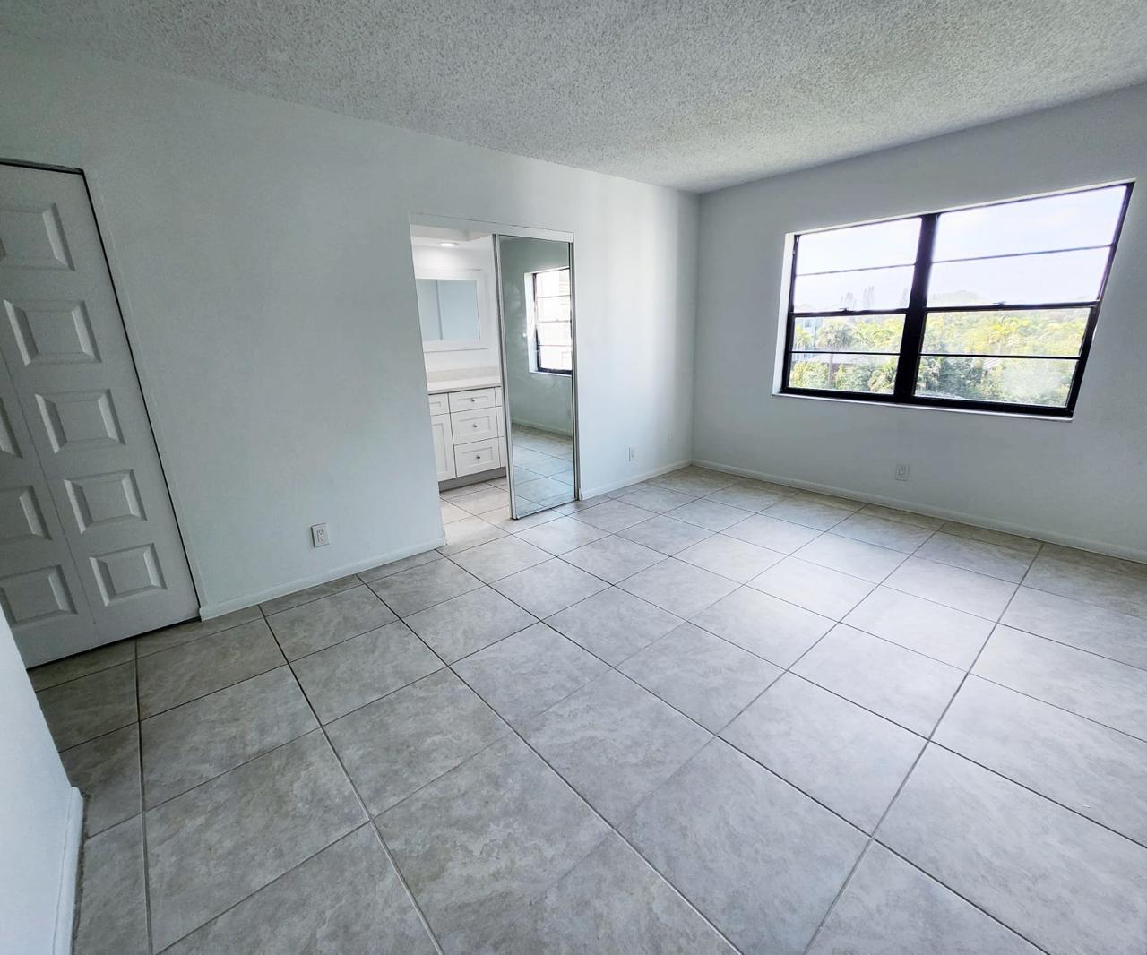 9235 Southwest 8th Street, Unit 402 Boca Raton, FL 33428 - Photo 16 of 37 5ad7fb9a-1f8a-4a01-9d53-81b0005f82be