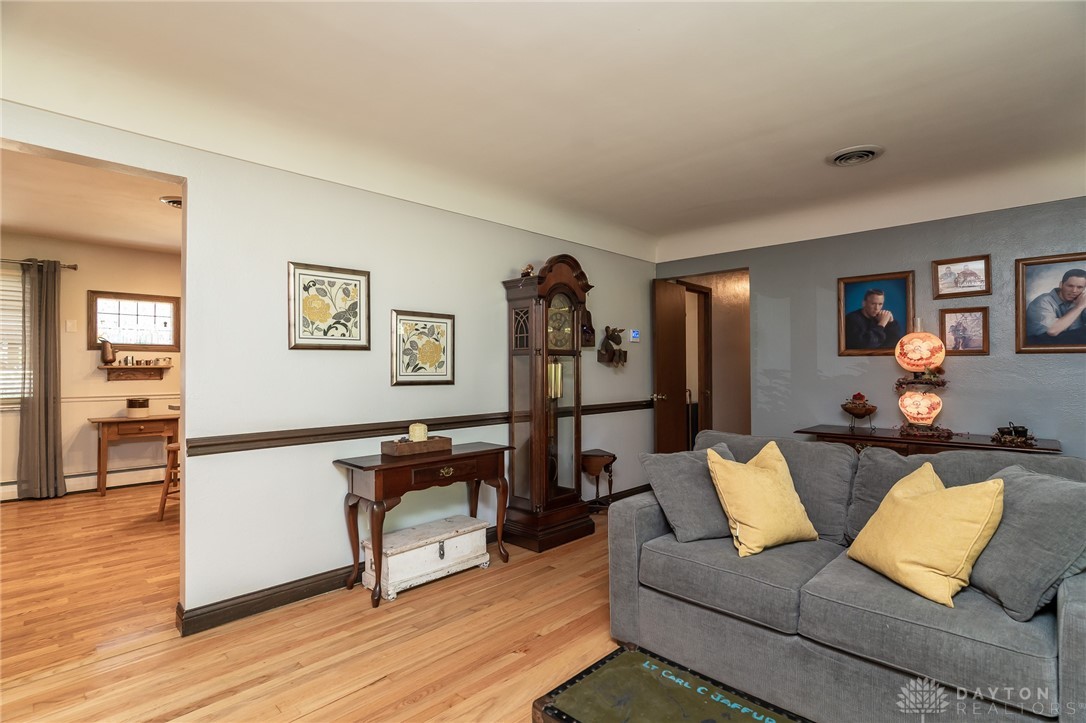 965 Whitestone Road Xenia, OH 45385 - Photo 6 of 30 Gallery Image 6