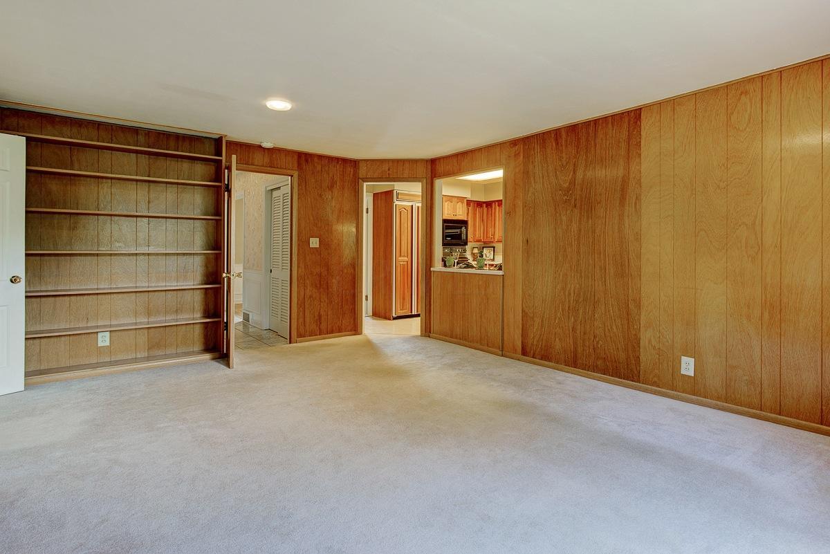 2424 Buckley Road Columbus, OH 43220 - Photo 18 of 33