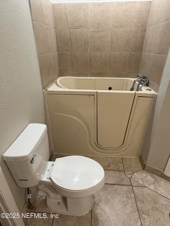 $350,000 | 19619 Northwest 56th Avenue, Starke, FL 32091