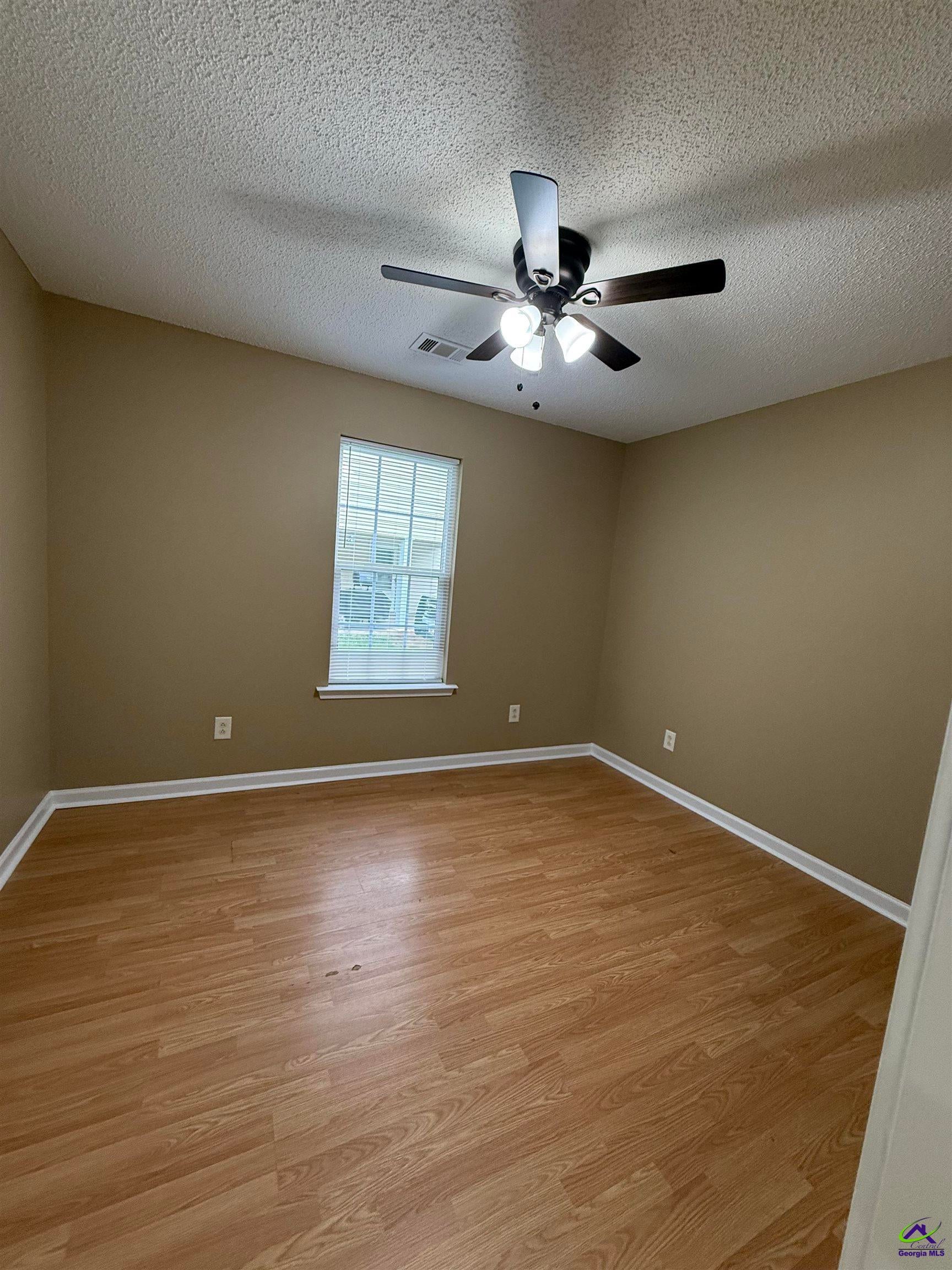 304 Spring Creek Drive Perry, GA 31069 - Photo 4 of 17 Gallery Image 4
