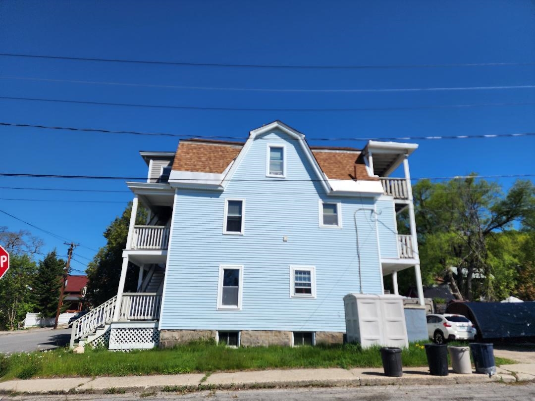 322 High Street Berlin, NH 03570 - Photo 2 of 19