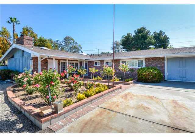 1204 Via Ramon Escondido, CA 92029 - Photo 3 of 25 Gallery Image 3
