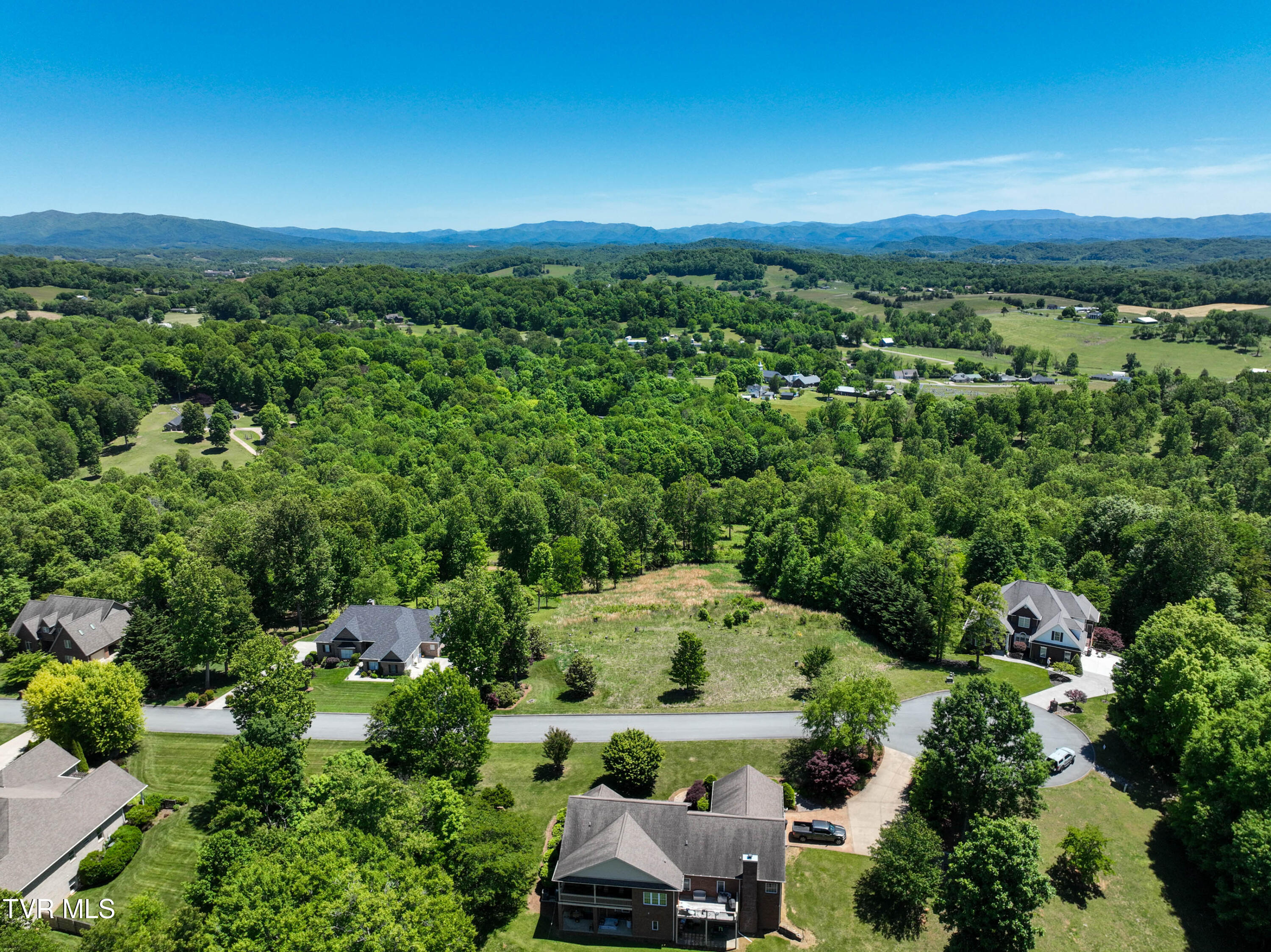 152 Allison Timbers Road, Unit 6 Piney Flats, TN 37686 - Photo 24 of 56 152 Alison Timbers Rd Drone AD-19