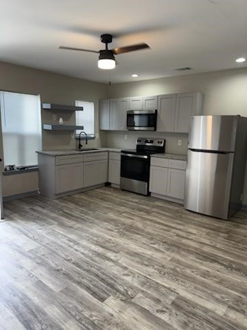 4346 Phlox Street, Unit A Houston, TX 77051 - Photo 3 of 15