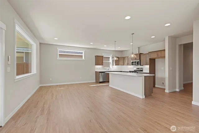 $645,250 | 806 Parkland Loop, Sedro-Woolley, WA 98284