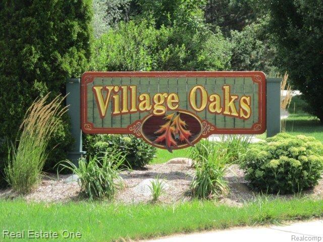 40345 Oak Tree Novi, MI 48375 - Photo 35 of 41 Village Oaks Sub.JPG