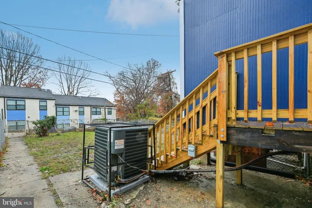 $2,000 | 3041 Belmont Avenue, Baltimore, MD 21216