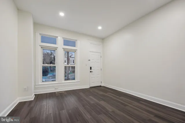 $2,000 | 3041 Belmont Avenue, Baltimore, MD 21216