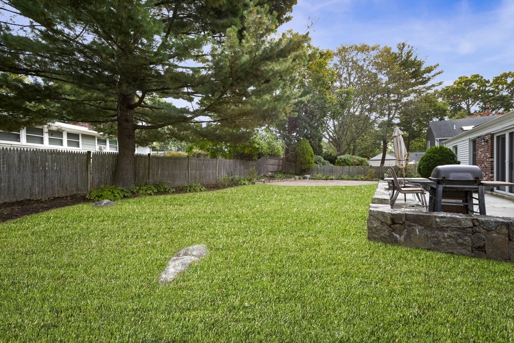 41 Pine Hill Road Swampscott, MA 01907 - Photo 27 of 33 Gallery Image 27