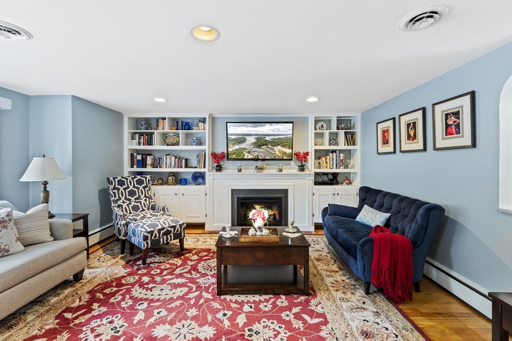 41 Pine Hill Road Swampscott, MA 01907 - Photo 8 of 33 Gallery Image 8