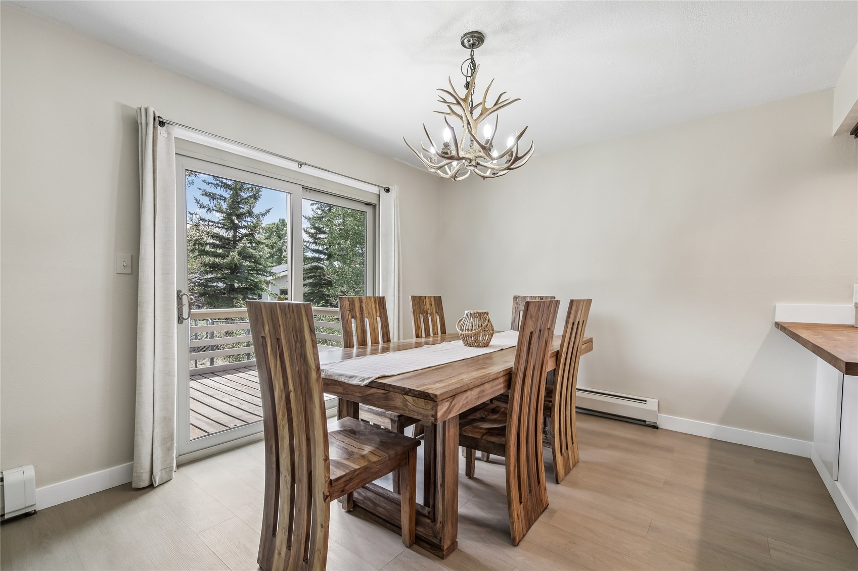 422 Alpine Road Dillon, CO 80435 - Photo 4 of 50