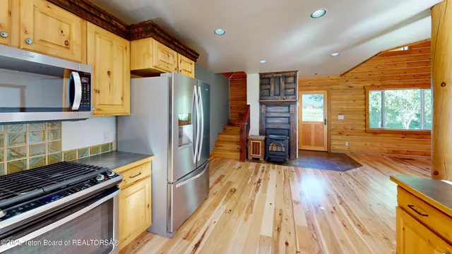 $1,179,000 | 876 Wild Cat Canyon Loop, Driggs, ID 83422