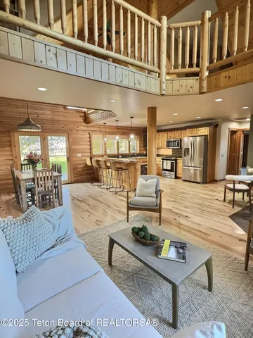 $1,179,000 | 876 Wild Cat Canyon Loop, Driggs, ID 83422