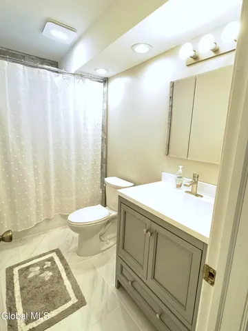 $259,900 | 18 Carroll Place, Troy, NY 12180