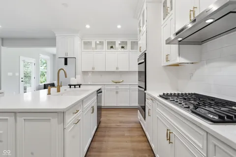 $1,099,900 | 14357 Marsdale Place, Carmel, IN 46074
