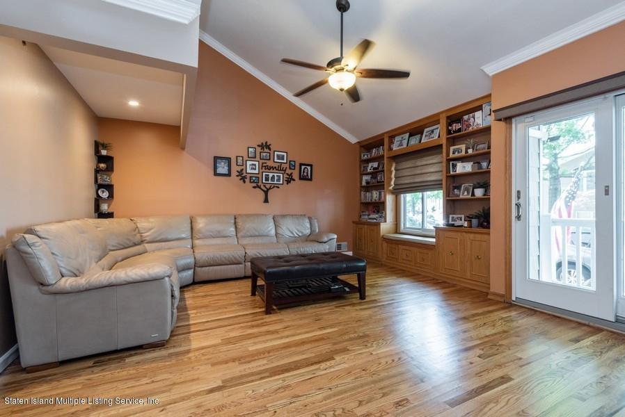 266 Green Valley Road Staten Island, NY 10312 - Photo 3 of 19 03_266GreenvalleyRoad_2005_LowRes