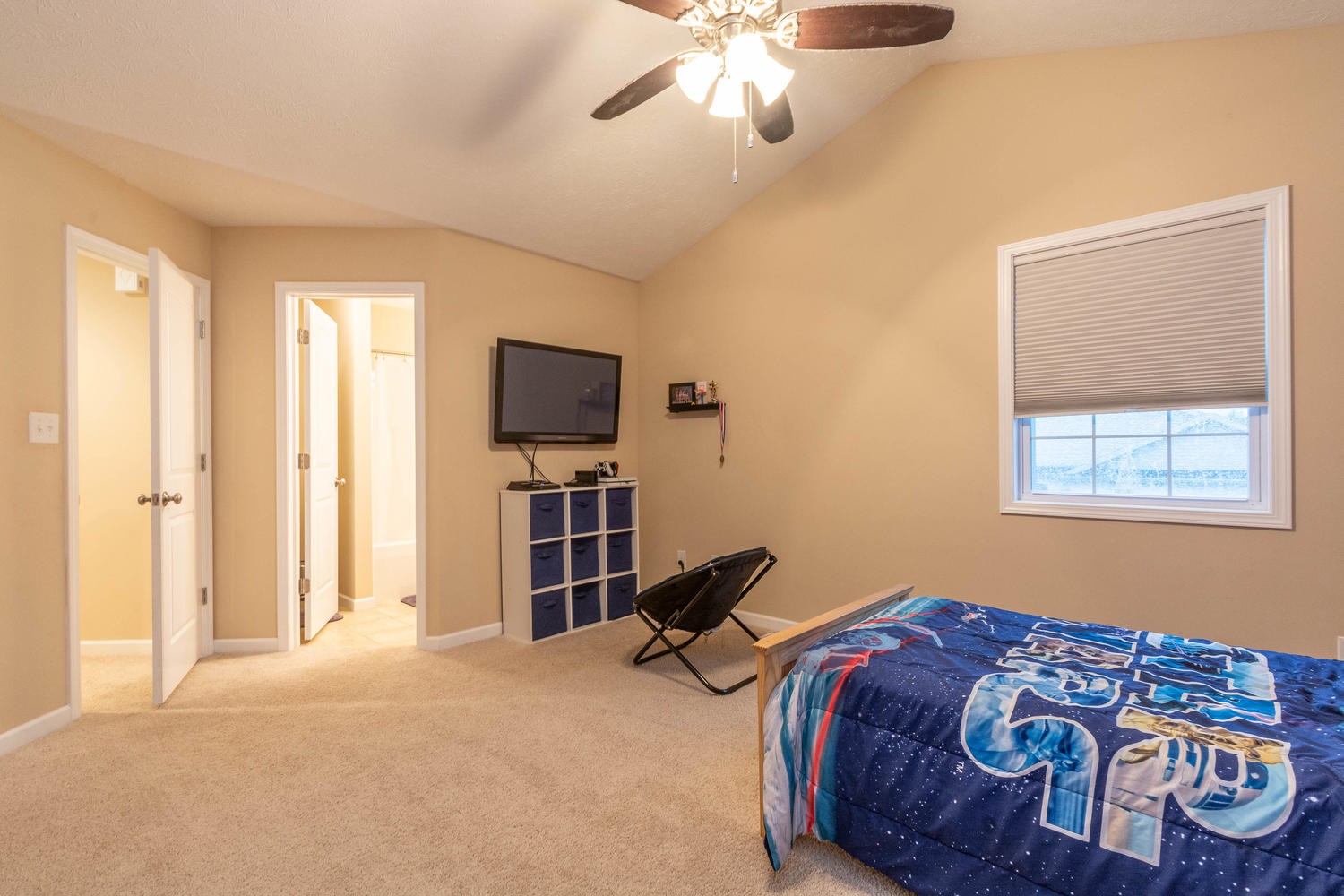 2599 South Flat Rock Road Bloomington, IN 47403 - Photo 13 of 19 Gallery Image 13