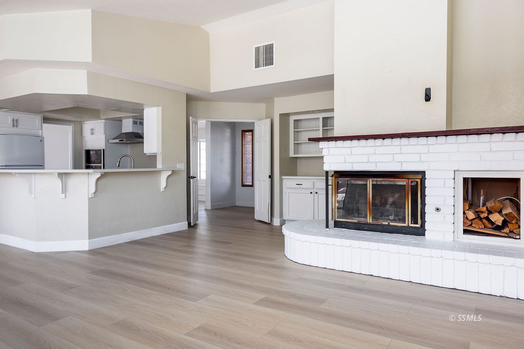 219 West Cobblestone Lane Ridgecrest, CA 93555 - Photo 12 of 50