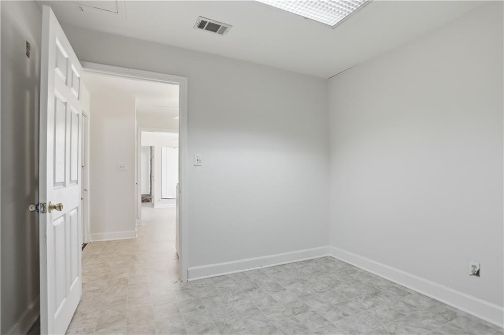 256 Jefferson Circle Macon, GA 31220 - Photo 15 of 38