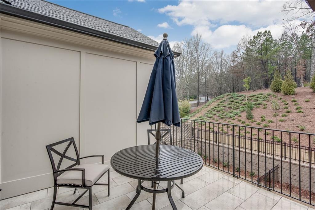 3450 Commander Cove Suwanee, GA 30024 - Photo 23 of 53 a table and chairs in a patio