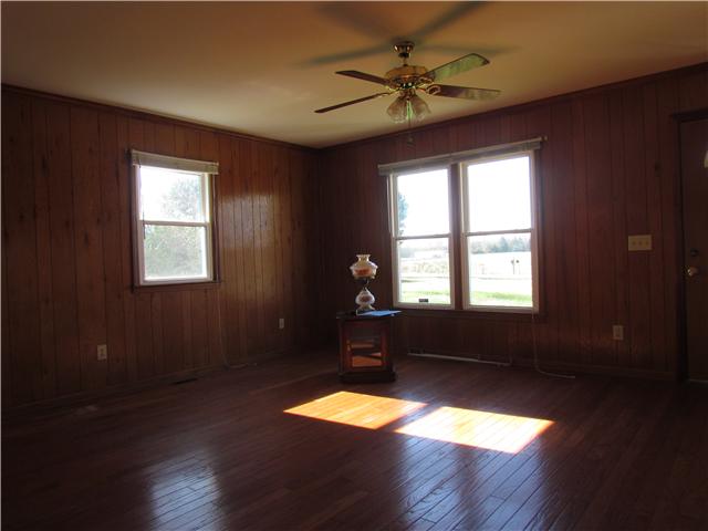 8411 Sims Road Christiana, TN 37037 - Photo 6 of 17 Gallery Image 6