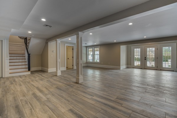 440 Concord Road Bedford, MA 01730 - Photo 26 of 30 Gallery Image 26