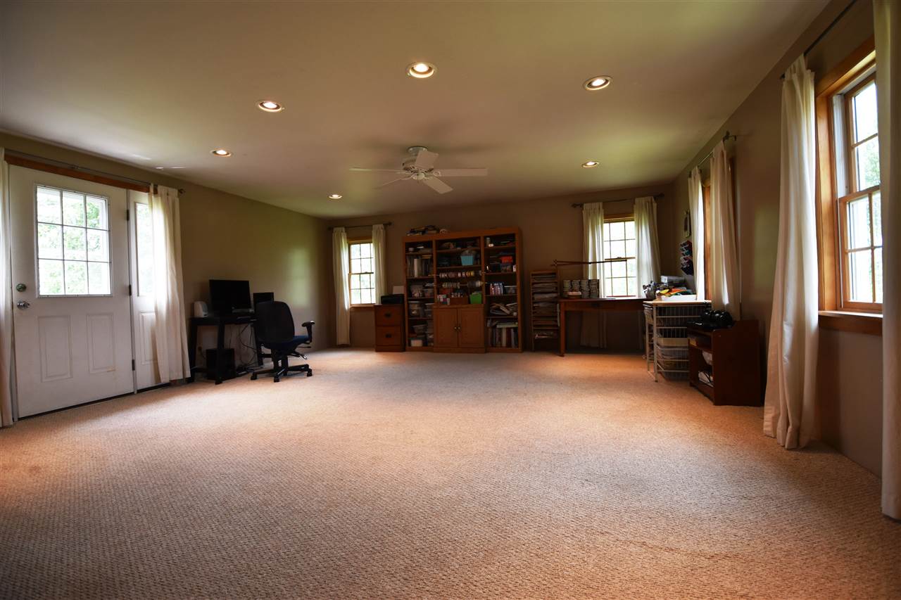 543 Hawkins Road Ferrisburgh, VT 05456 - Photo 15 of 40