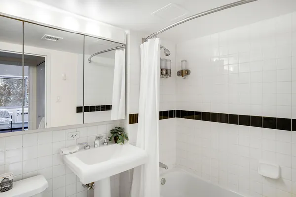 $625,000 | 300 West 145th Street, Unit 1K | Central Harlem