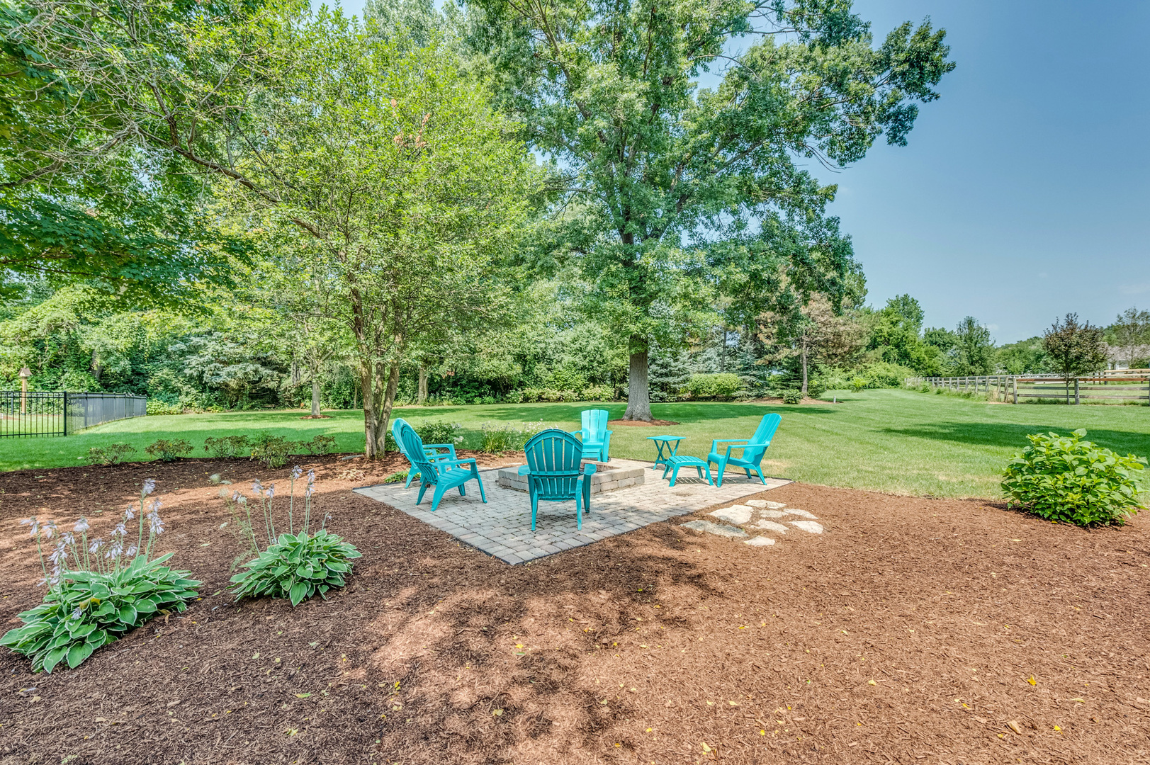 8N669 Edgewood Road Elgin, IL 60124 - Photo 54 of 59 Gallery Image 54